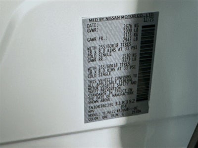 2025 Nissan Pathfinder SV