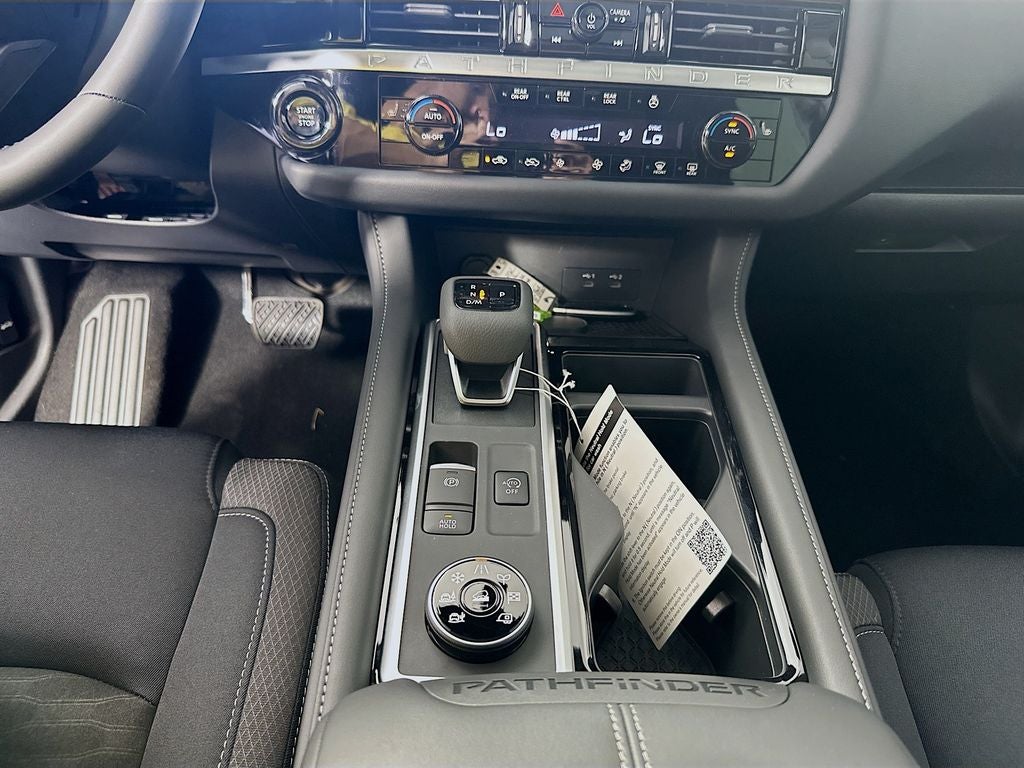 2026 Nissan Pathfinder SV