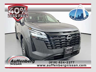 2026 Nissan Pathfinder SV