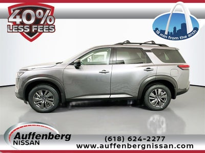 2026 Nissan Pathfinder SV