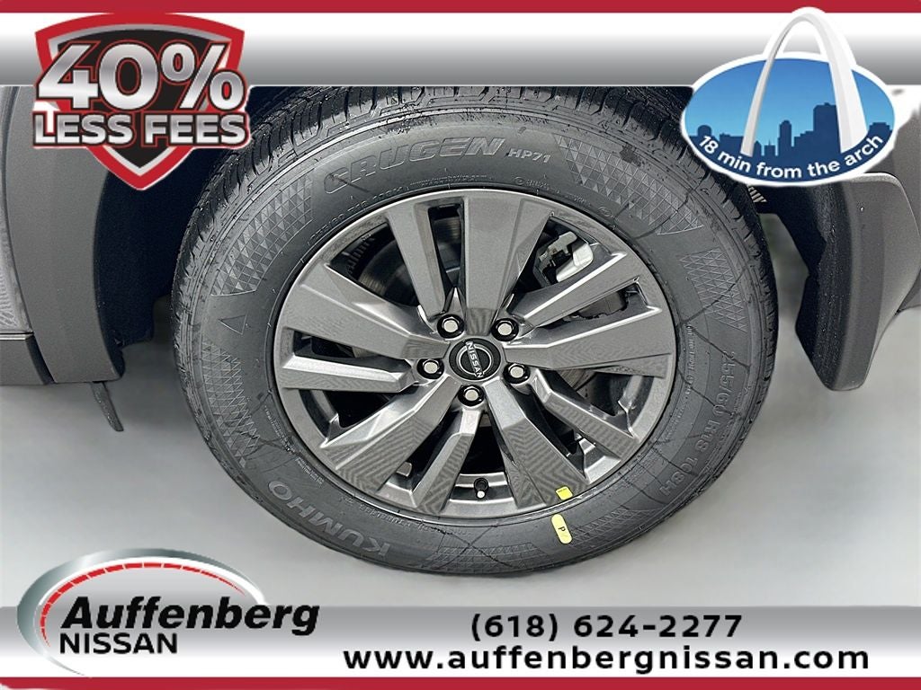 2026 Nissan Pathfinder SV
