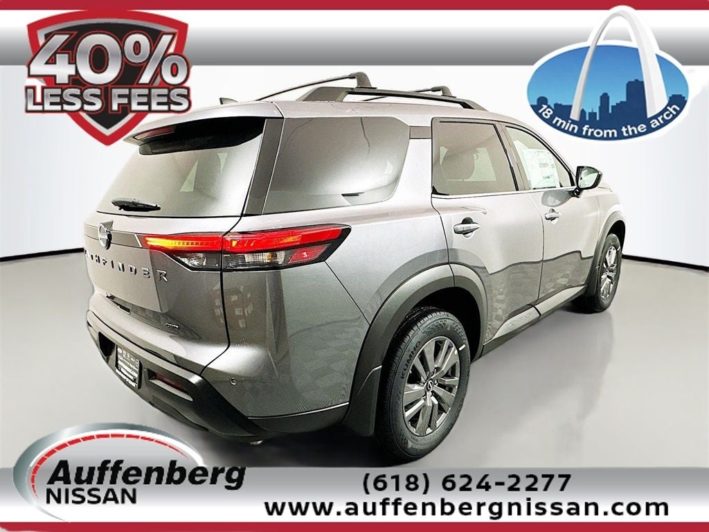 2026 Nissan Pathfinder SV