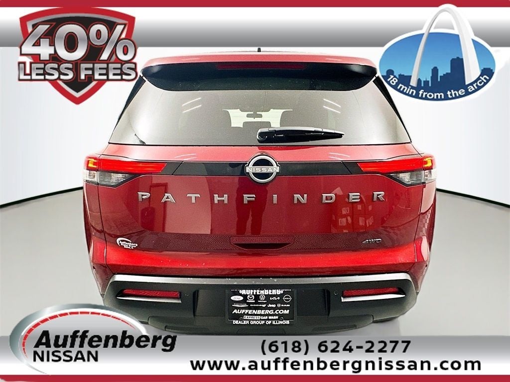2026 Nissan Pathfinder SV