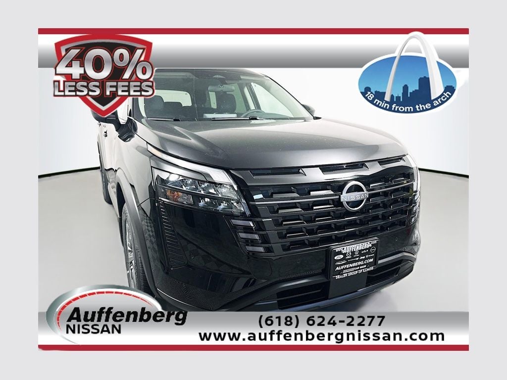 2026 Nissan Pathfinder SV