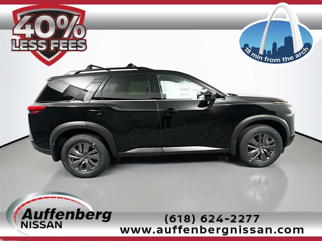 2026 Nissan Pathfinder SV