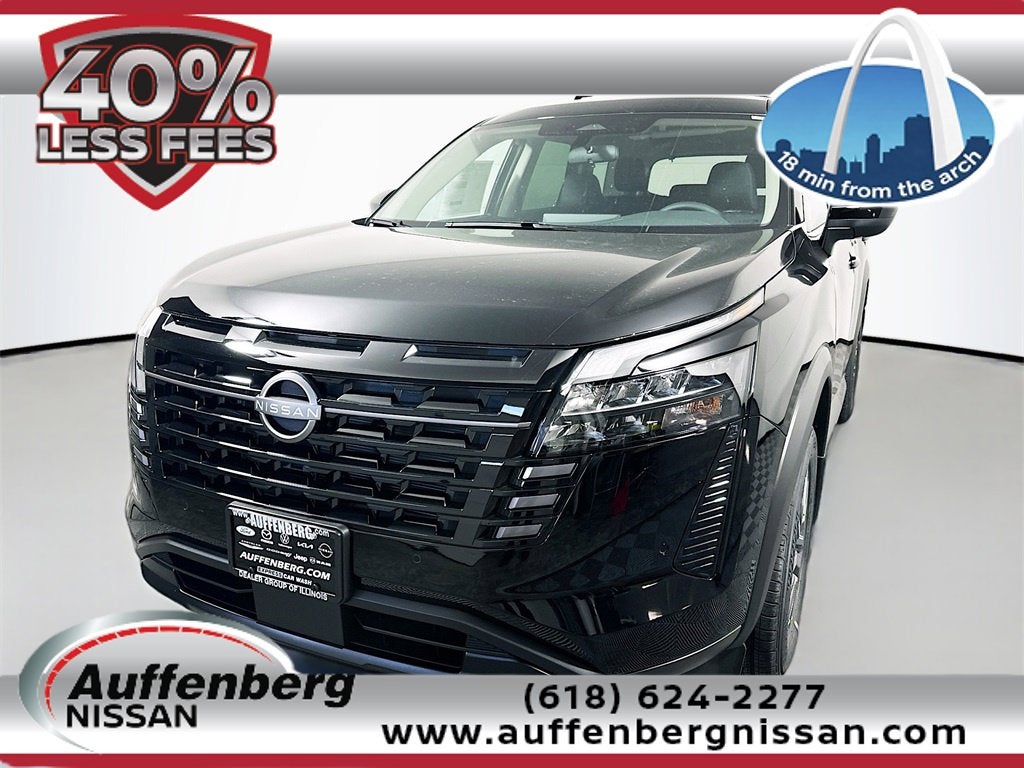 2026 Nissan Pathfinder SV