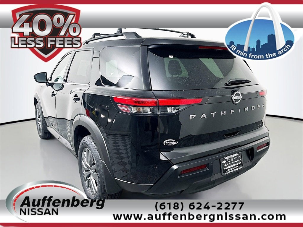 2026 Nissan Pathfinder SV