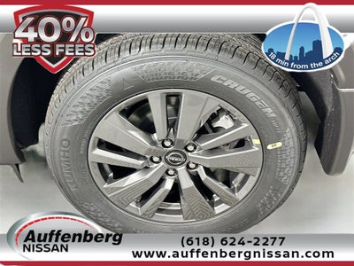 2026 Nissan Pathfinder SV