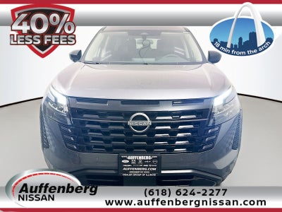 2026 Nissan Pathfinder SV