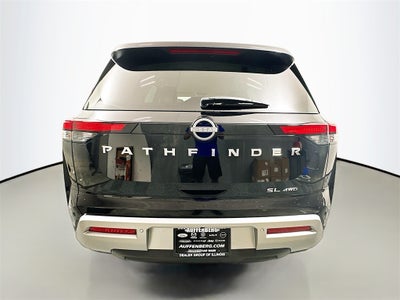 2025 Nissan Pathfinder SL