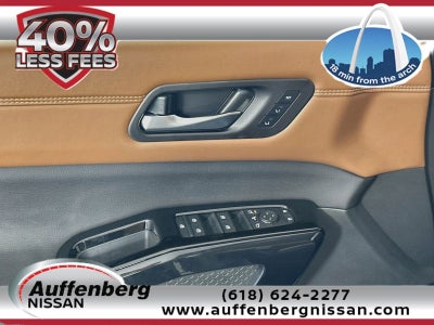 2026 Nissan Pathfinder Platinum
