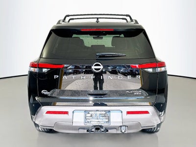 2026 Nissan Pathfinder Platinum