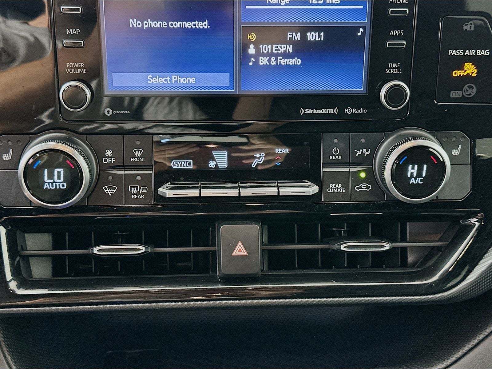 2021 Toyota Highlander XSE