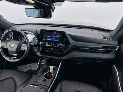 2021 Toyota Highlander XSE