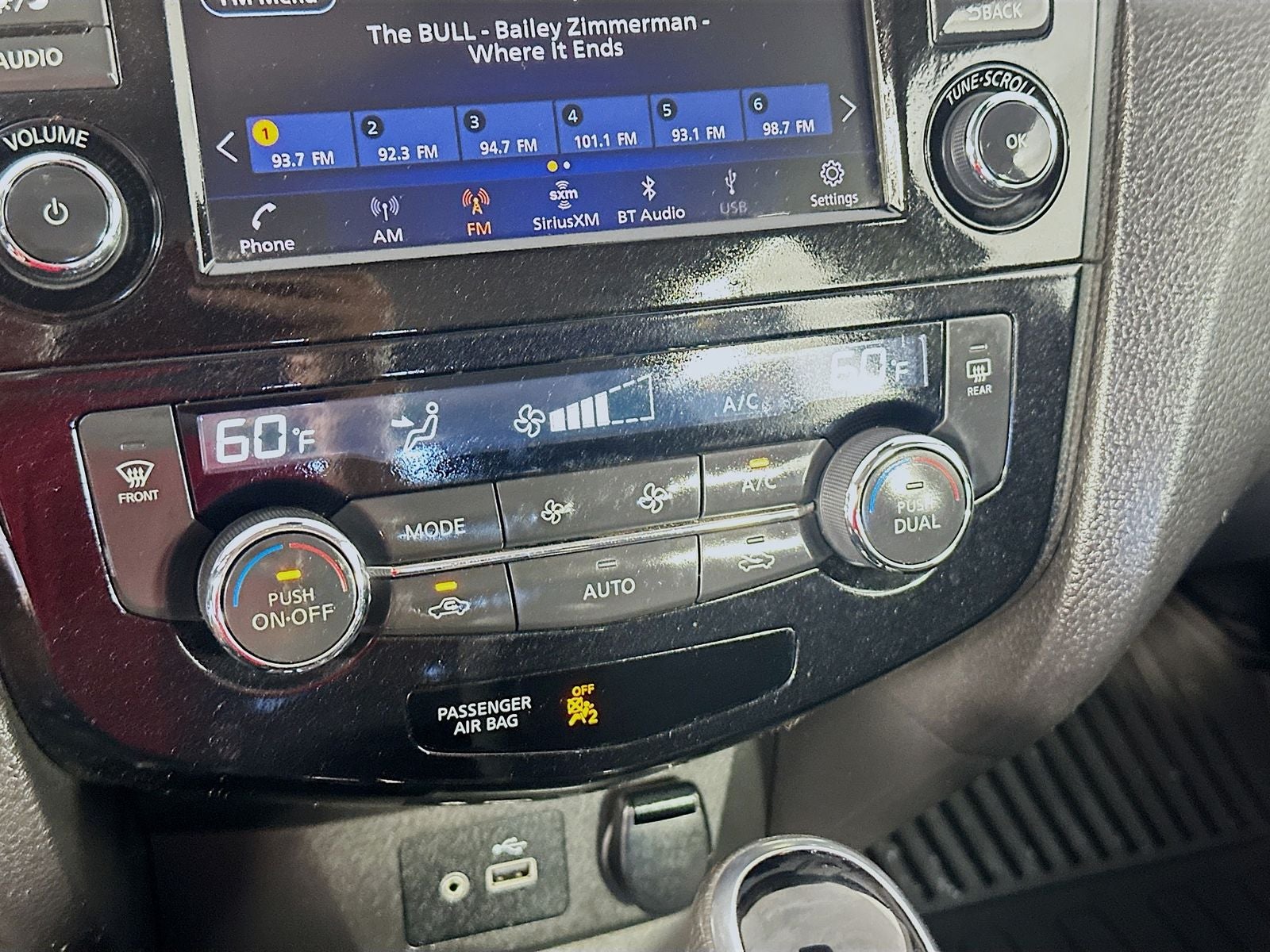 2022 Nissan Rogue Sport SV