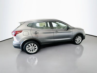 2022 Nissan Rogue Sport SV