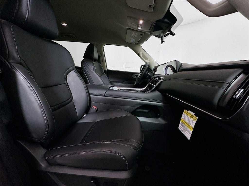 2026 Nissan Armada SV