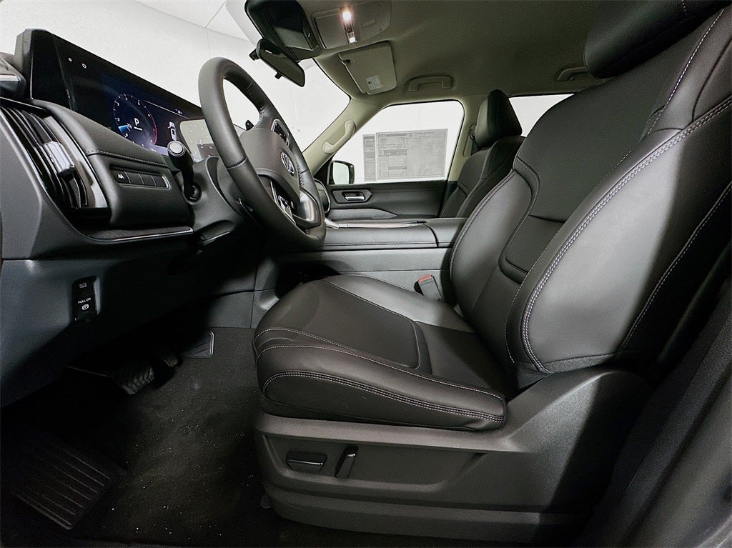 2026 Nissan Armada SV