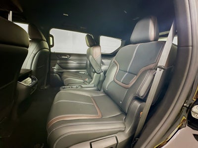 2025 Nissan Armada SL