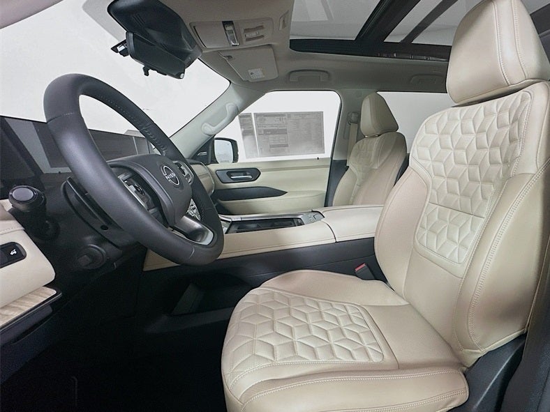 2025 Nissan Armada Platinum