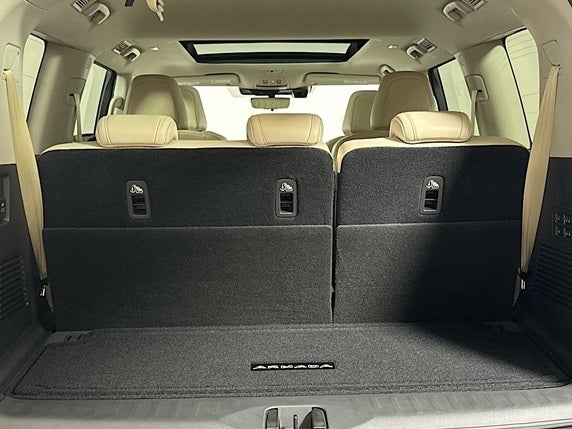 2025 Nissan Armada Platinum