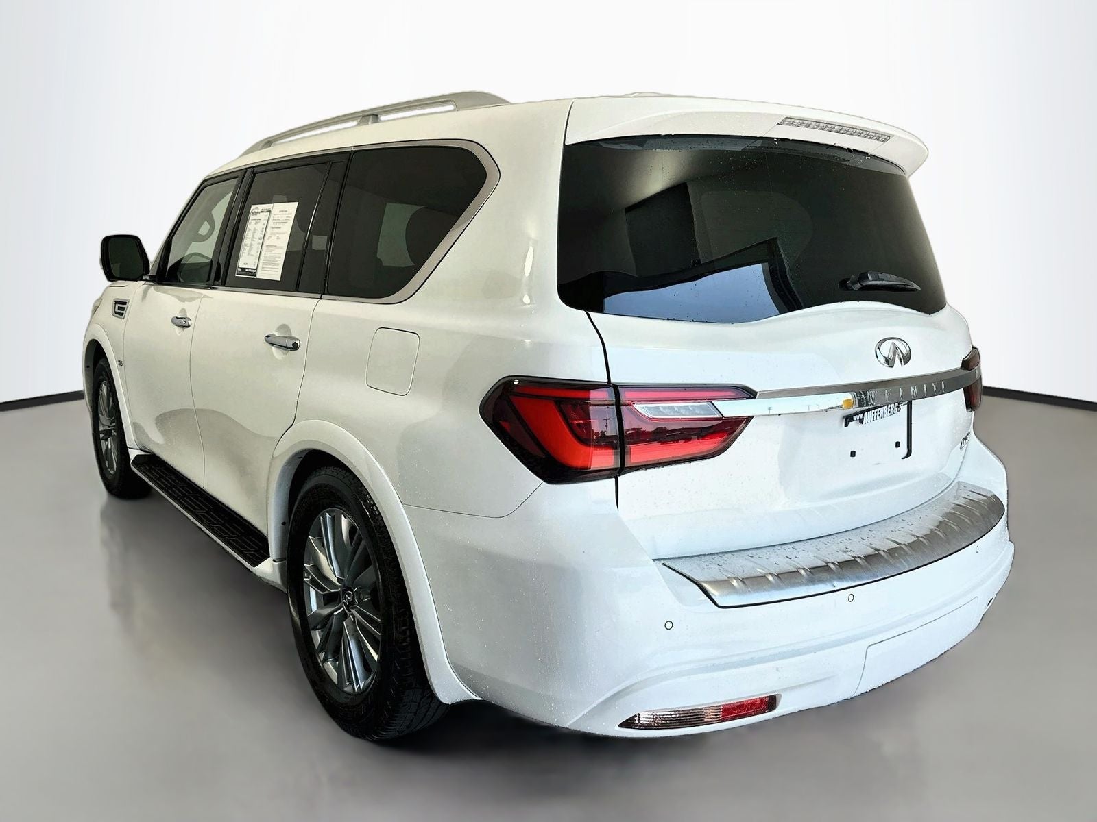2018 INFINITI QX80 Base