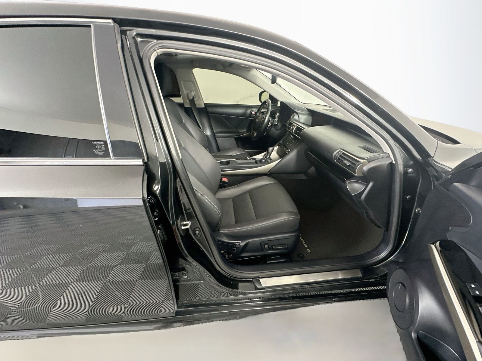 2019 Lexus IS 300