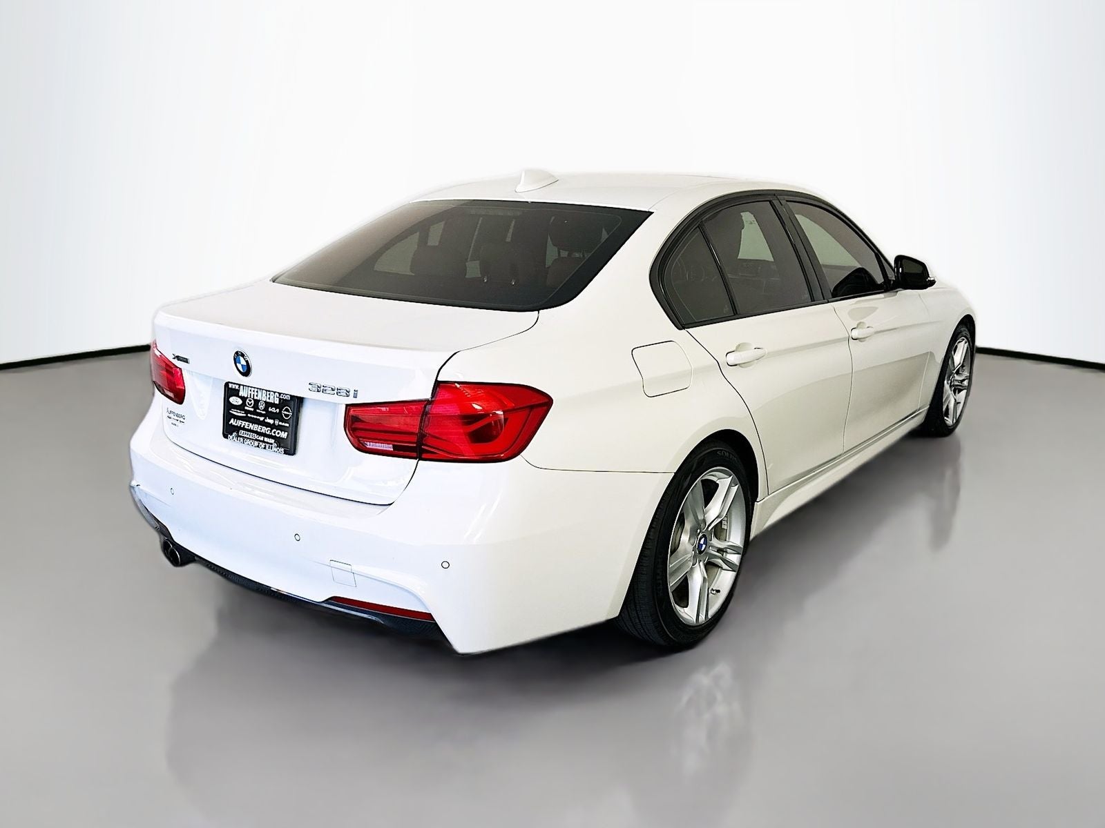 2016 BMW 3 Series 328i xDrive
